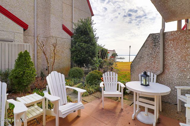 4801 S Shore Drive B1 The Bluffs, Morehead City, NC 28557