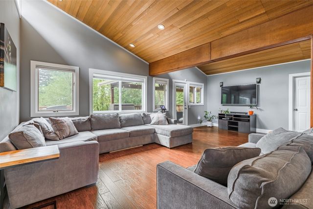28313 183rd Avenue SE, Kent, WA 98042