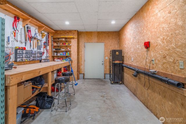 28313 183rd Avenue SE, Kent, WA 98042