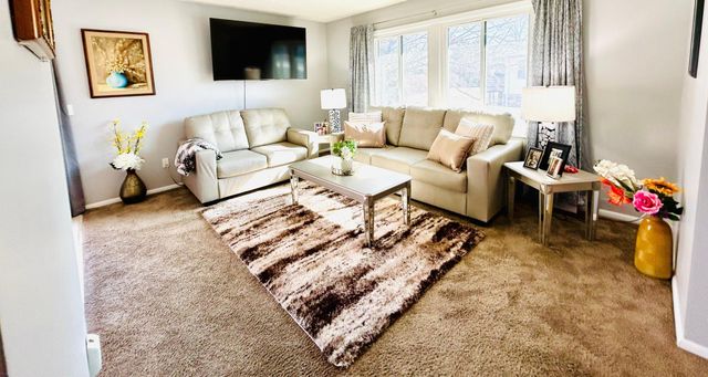 8442 Toledo Avenue N, Brooklyn Park, MN 55443