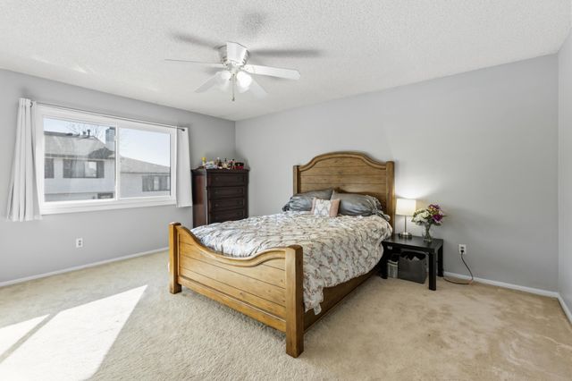 8442 Toledo Avenue N, Brooklyn Park, MN 55443