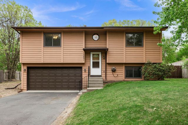 10651 Goldenrod Street NW, Coon Rapids, MN 55448