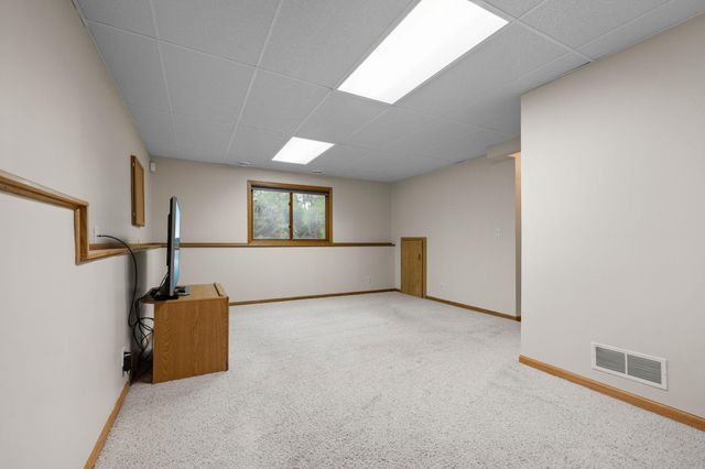 10651 Goldenrod Street NW, Coon Rapids, MN 55448