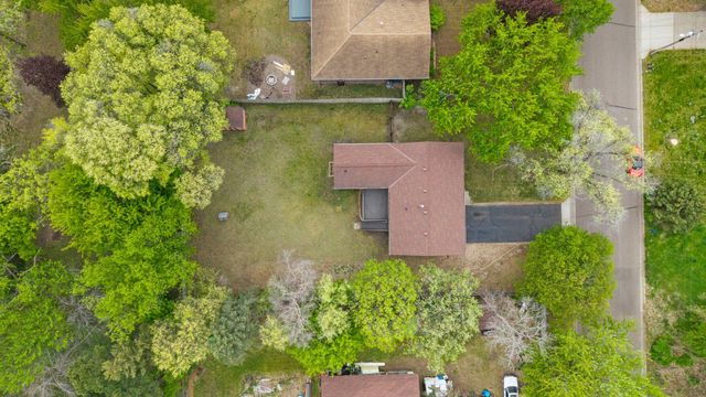 10651 Goldenrod Street NW, Coon Rapids, MN 55448