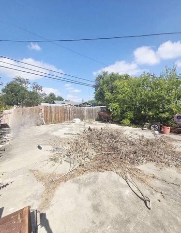 1519 Steves Avenue, San Antonio, TX 78210