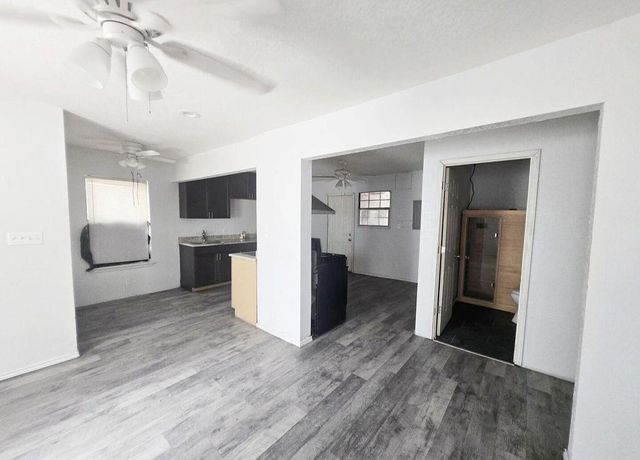 1519 Steves Avenue, San Antonio, TX 78210