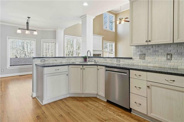 629 Gold Valley Pass, Canton, GA 30114