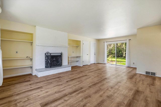 11145 N Riverland COURT, Mequon, WI 53092