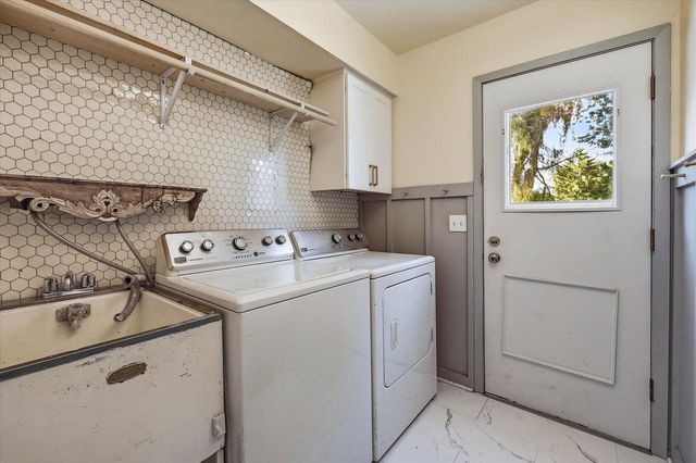 11145 N Riverland COURT, Mequon, WI 53092