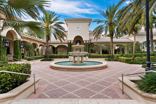 10621 Gray Hawk Street Street, Plantation, FL 33324