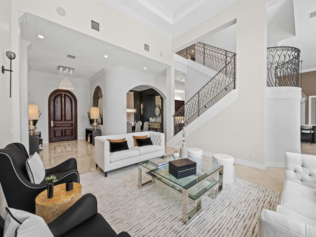 10621 Gray Hawk Street Street, Plantation, FL 33324