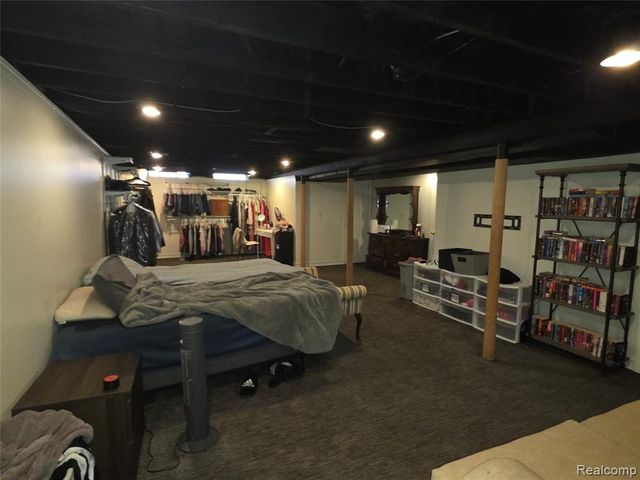 29622 Brown Court, Garden City, MI 48135