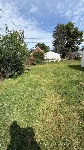 29622 Brown Court, Garden City, MI 48135
