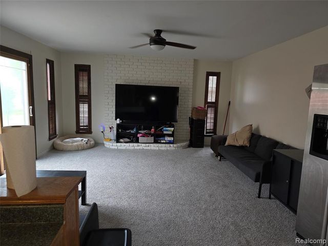 29622 Brown Court, Garden City, MI 48135