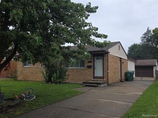 29622 Brown Court, Garden City, MI 48135