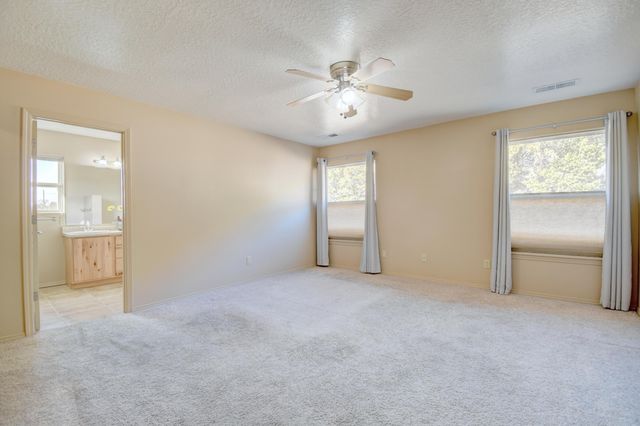 11 Zamora Heights Road, Tijeras, NM 87059