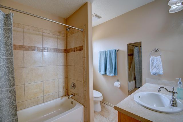 11 Zamora Heights Road, Tijeras, NM 87059