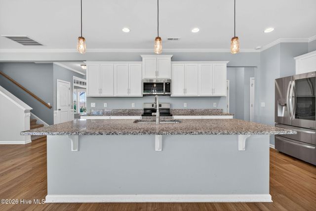 52 Violetear Ridge, Hampstead, NC 28443
