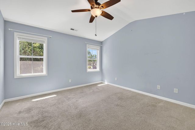 52 Violetear Ridge, Hampstead, NC 28443