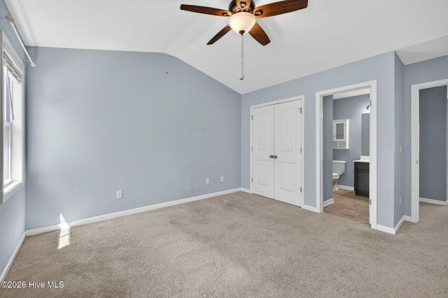 52 Violetear Ridge, Hampstead, NC 28443