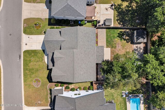 52 Violetear Ridge, Hampstead, NC 28443