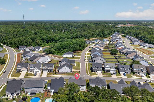 52 Violetear Ridge, Hampstead, NC 28443