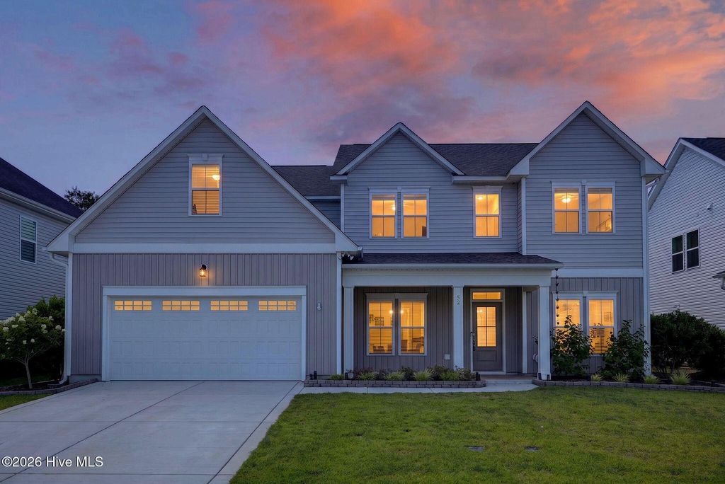 52 Violetear Ridge, Hampstead, NC 28443