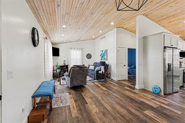 2346 W Madison Road, Hart, MI 49420