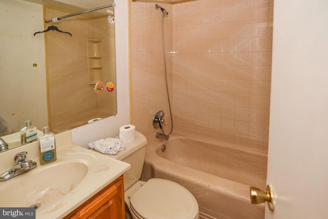 2901 LISAGE WAY, Silver Spring, MD 20904