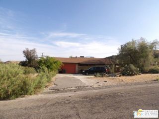 49017 Hibiscus Drive, Morongo Valley, CA 92256