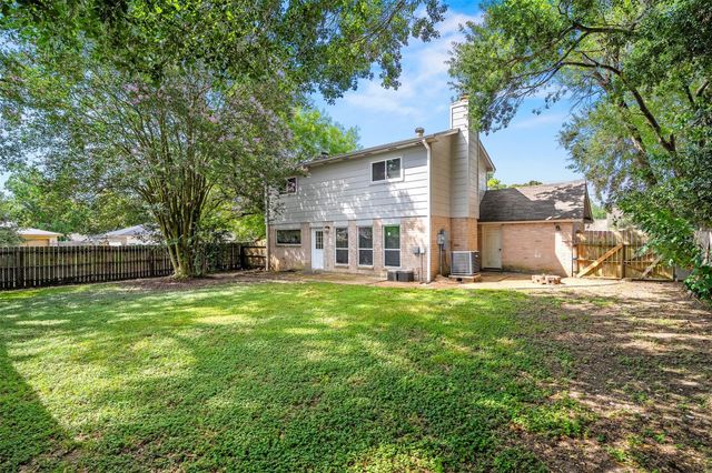 1902 Kings Arms Way, Katy, TX 77493