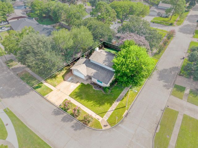 1902 Kings Arms Way, Katy, TX 77493