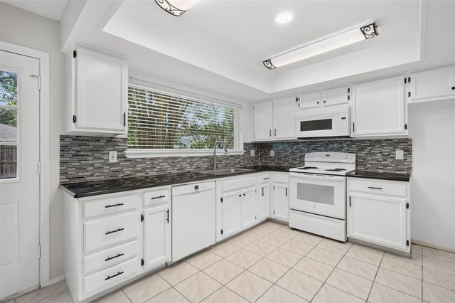 1902 Kings Arms Way, Katy, TX 77493