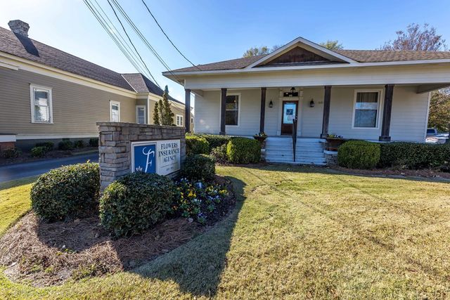 1621 Broad Street, Phenix City, AL 36867