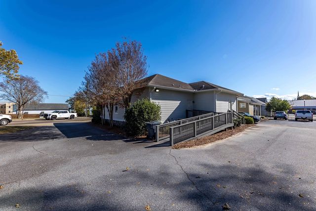 1621 Broad Street, Phenix City, AL 36867