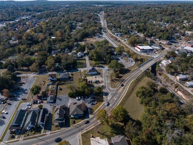 1621 Broad Street, Phenix City, AL 36867