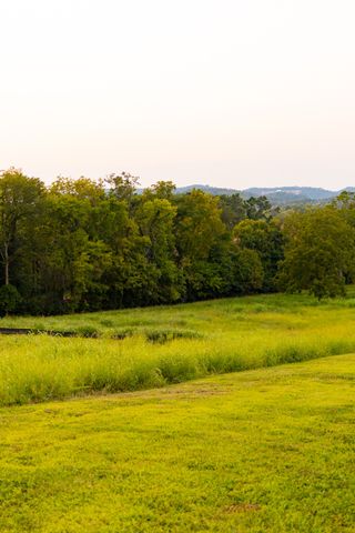 517 Cielo Dr, Brentwood, TN 37027