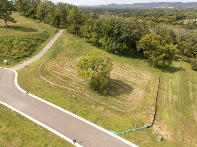 517 Cielo Dr, Brentwood, TN 37027