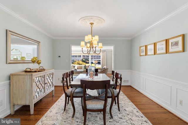 6302 LONG MEADOW RD, Mclean, VA 22101