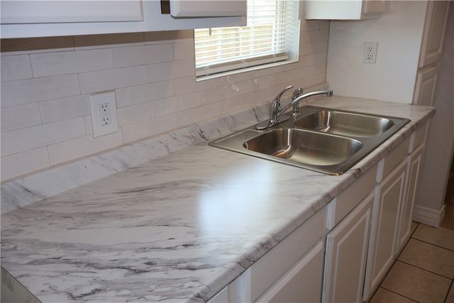 613 Francesca St, Corpus Christi, TX 78405