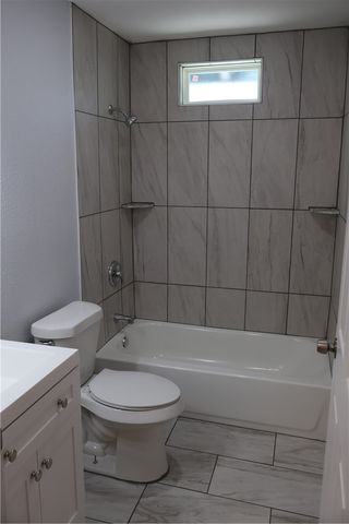 613 Francesca St, Corpus Christi, TX 78405