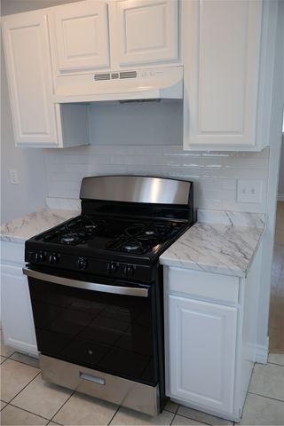 613 Francesca St, Corpus Christi, TX 78405