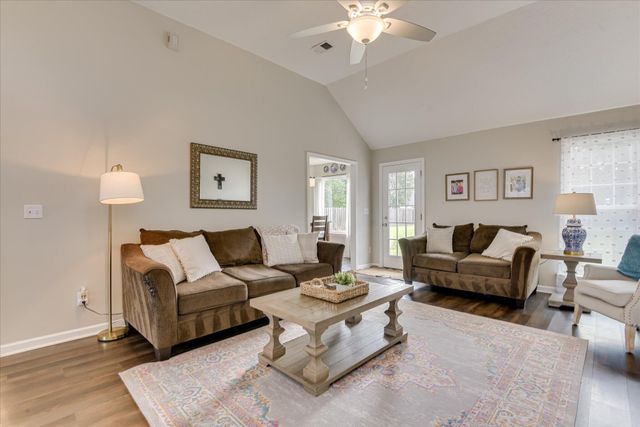 423 Grandiflora Circle, Aiken, SC 29803