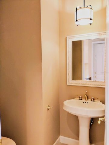 5242 PARISIENNE PLACE 201B30, Sarasota, FL 34238