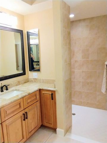 5242 PARISIENNE PLACE 201B30, Sarasota, FL 34238