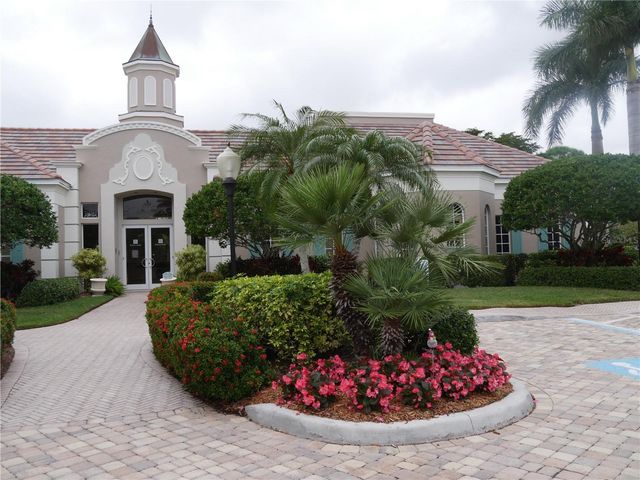 5242 PARISIENNE PLACE 201B30, Sarasota, FL 34238