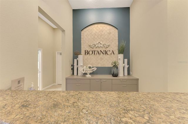 5242 PARISIENNE PLACE 201B30, Sarasota, FL 34238