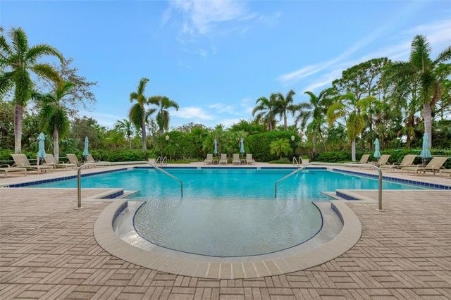 5242 PARISIENNE PLACE 201B30, Sarasota, FL 34238