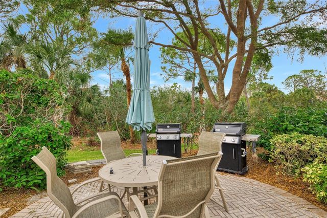 5242 PARISIENNE PLACE 201B30, Sarasota, FL 34238