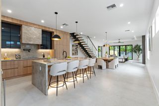1131 NE 12th Avenue, Fort Lauderdale, FL 33304